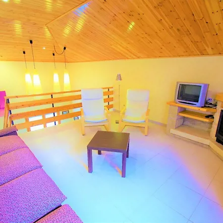 Holiday home V&v Lloret: Beachside With Private Pool